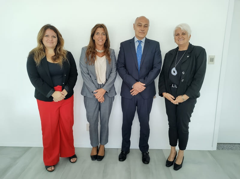 Directora Venosa, presidente Curbelo, Doctor Aller y directora Pérez