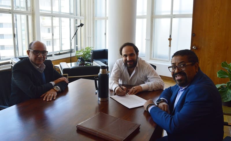 Radío, Ministro y escribano